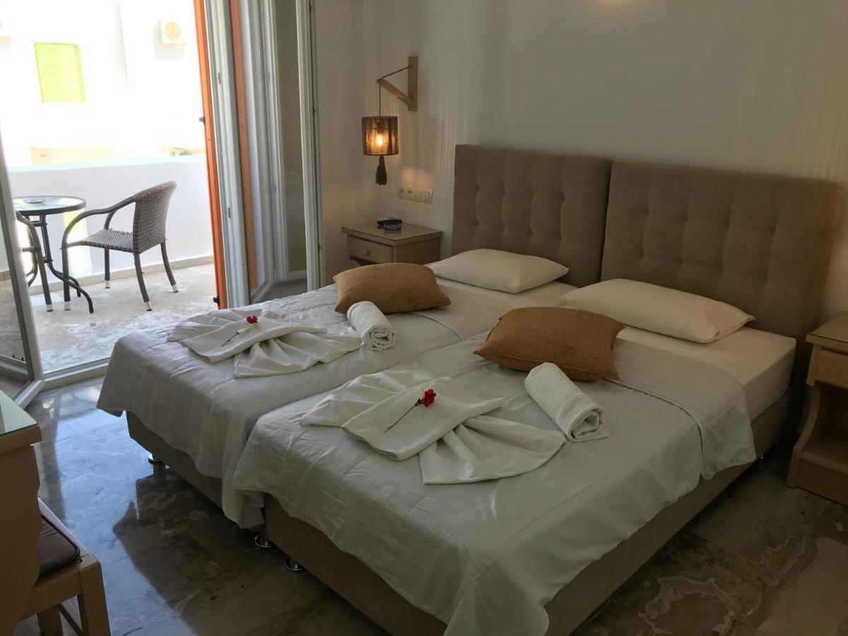 Vassiliki Rooms Páros Buitenkant foto