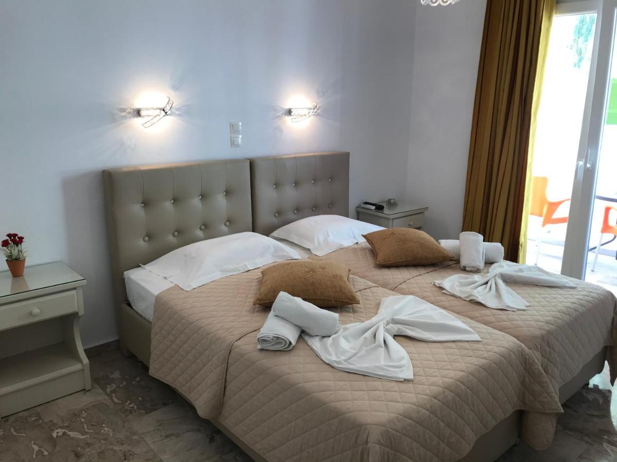 Vassiliki Rooms Páros Buitenkant foto