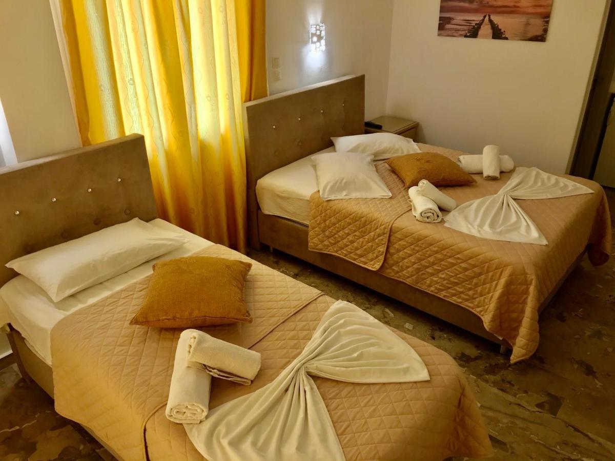 Vassiliki Rooms Páros Buitenkant foto